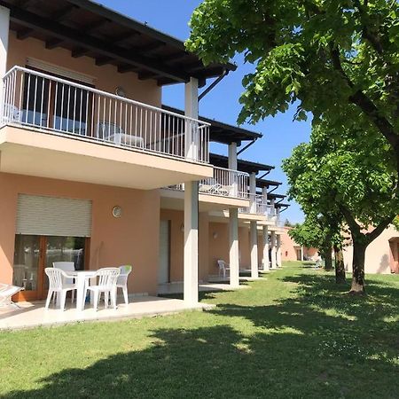Ohana Apartments Camping Tiglio Sirmione Exterior foto