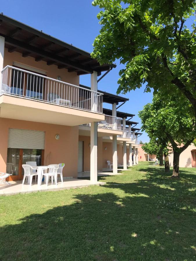 Ohana Apartments Camping Tiglio Sirmione Exterior foto