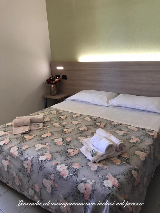 Ohana Apartments Camping Tiglio Sirmione Exterior foto