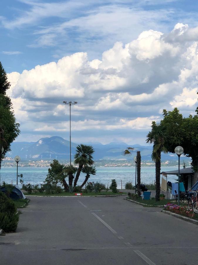 Ohana Apartments Camping Tiglio Sirmione Exterior foto